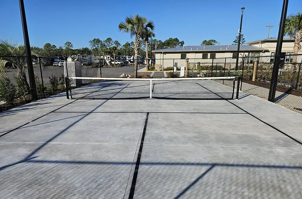 pickle ball court in santa fe palm resort